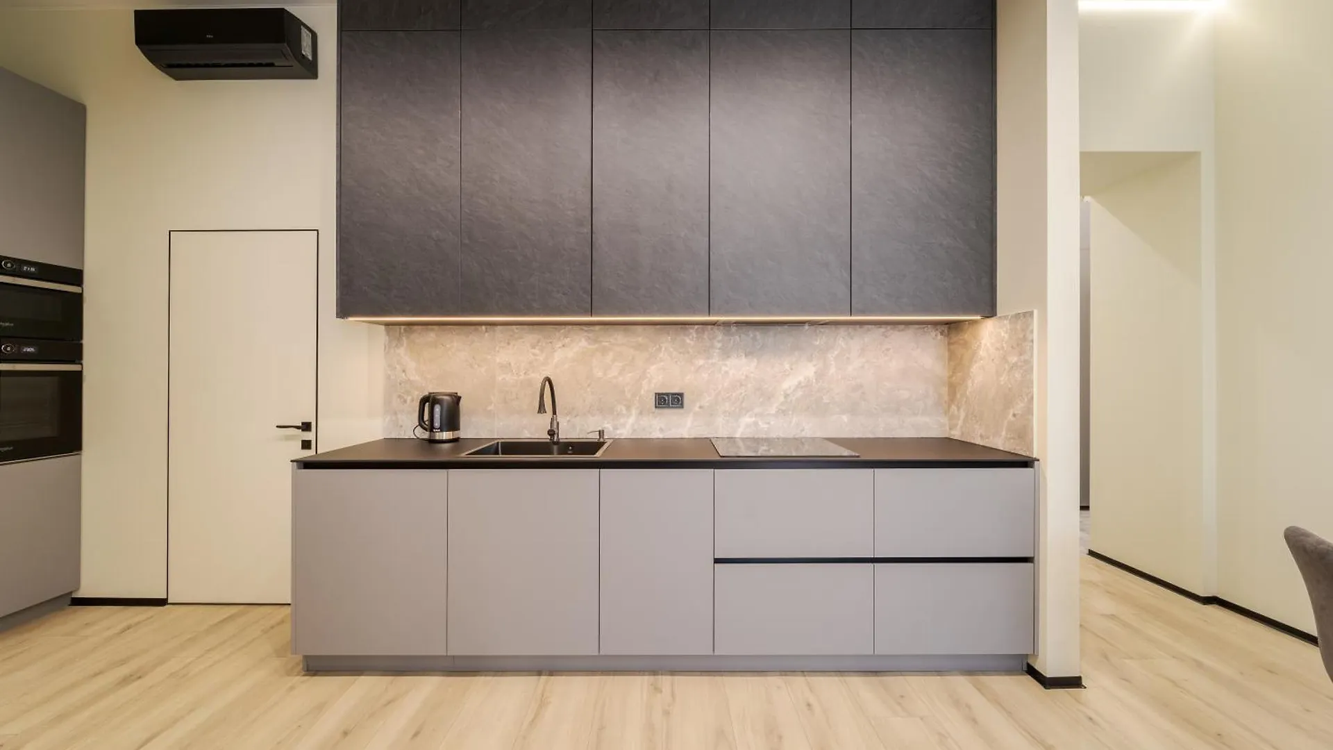 Διαμέρισμα Royal Apart With Bathtub On Rappaporta 15 Λβιβ
